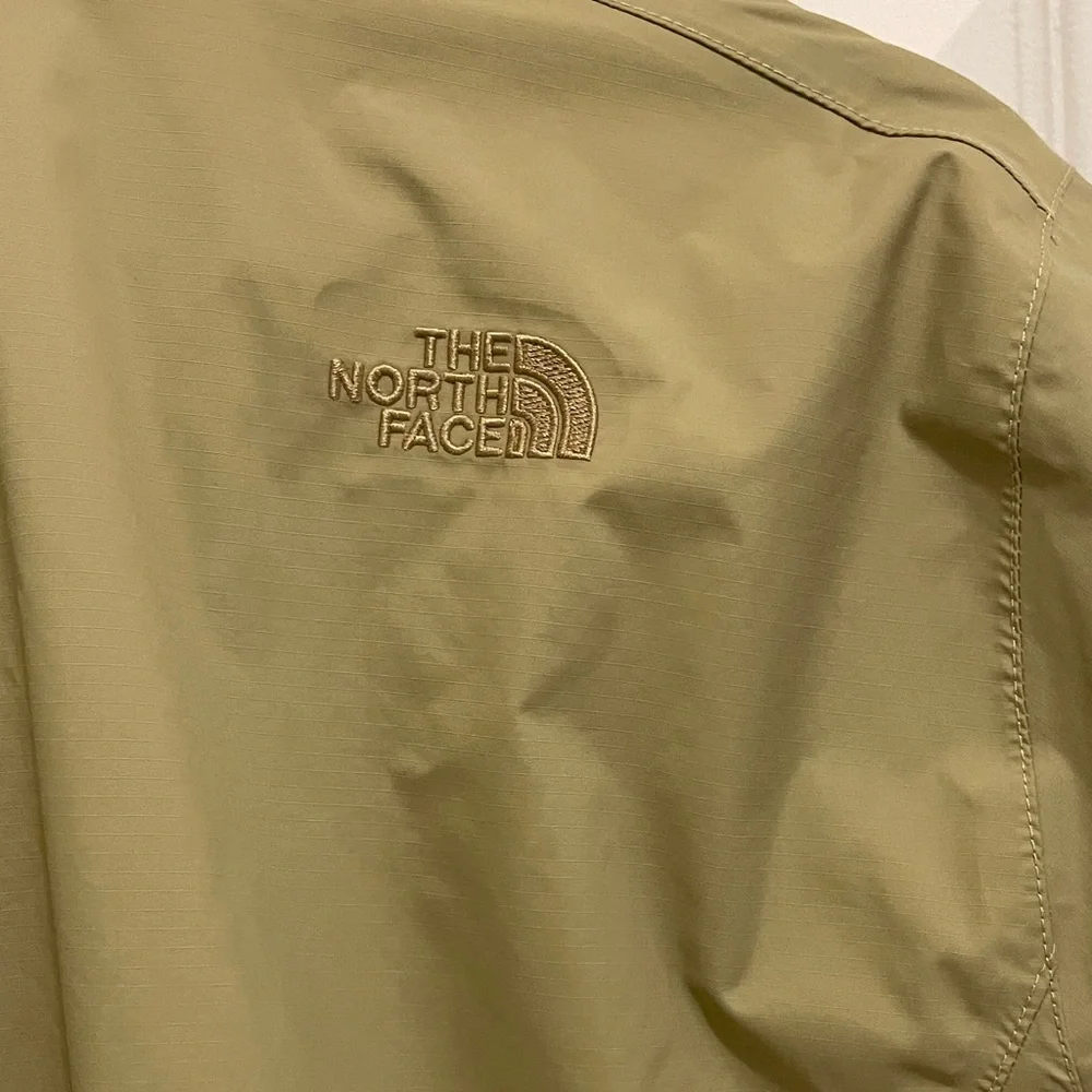 The North Face Khaki Windbreaker - Picture 7 of 11